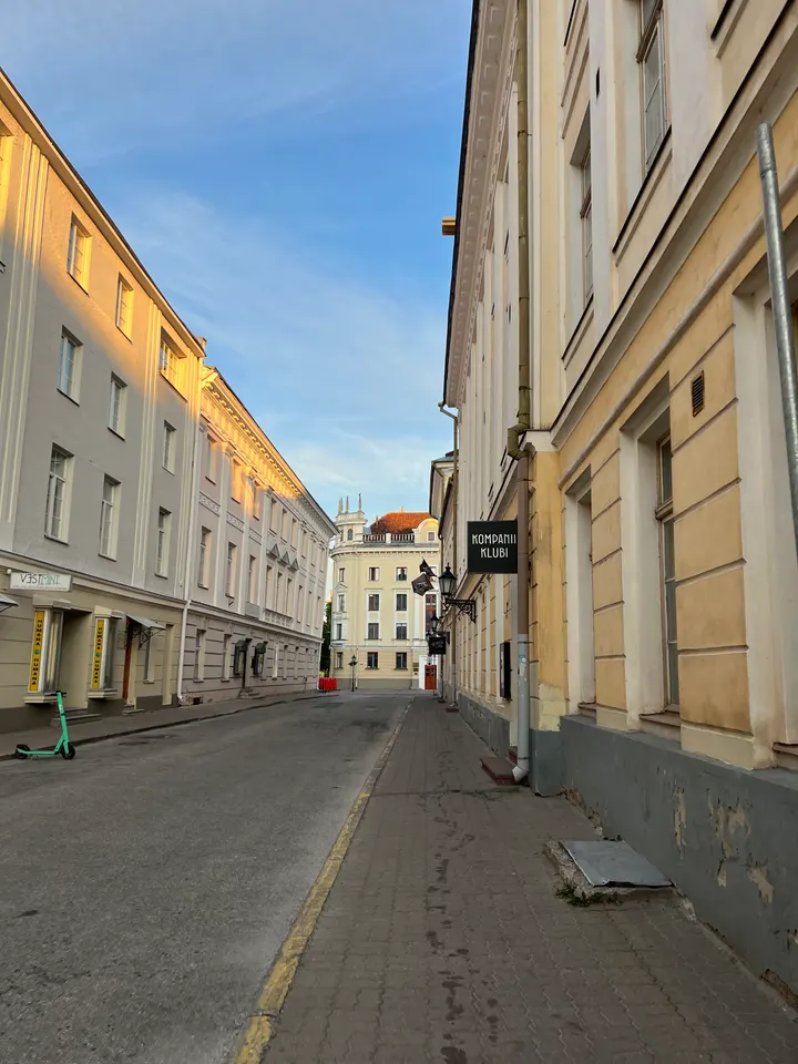 An empty street in central Tartu in the low evening light